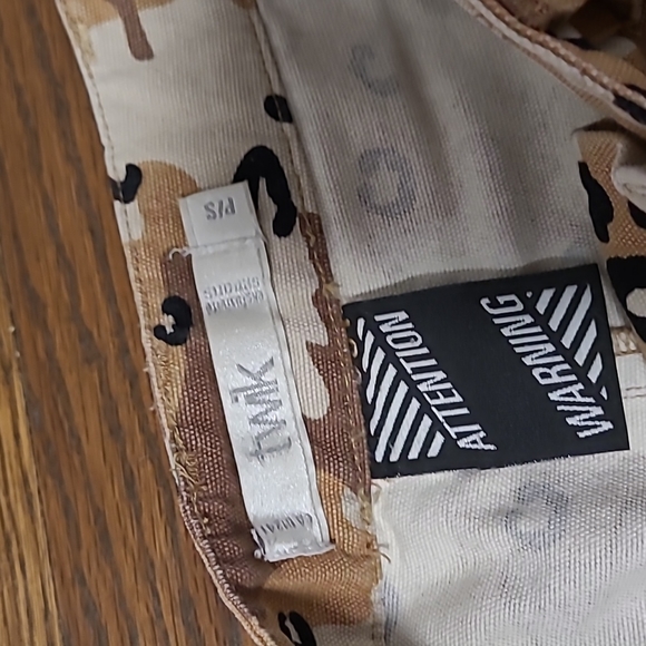 Camo Cargo Pants - Picture 4 of 7